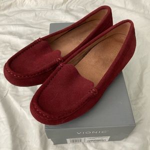 Vionic Moccasins/Flats